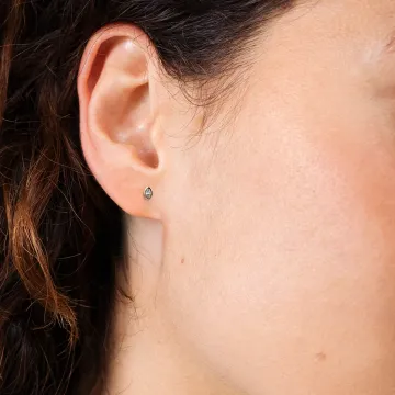 Les Cadettes Puces Laiton Finition Dorée, Oxydes De Zirconium Blanches Dorée Dorée, Blanc
